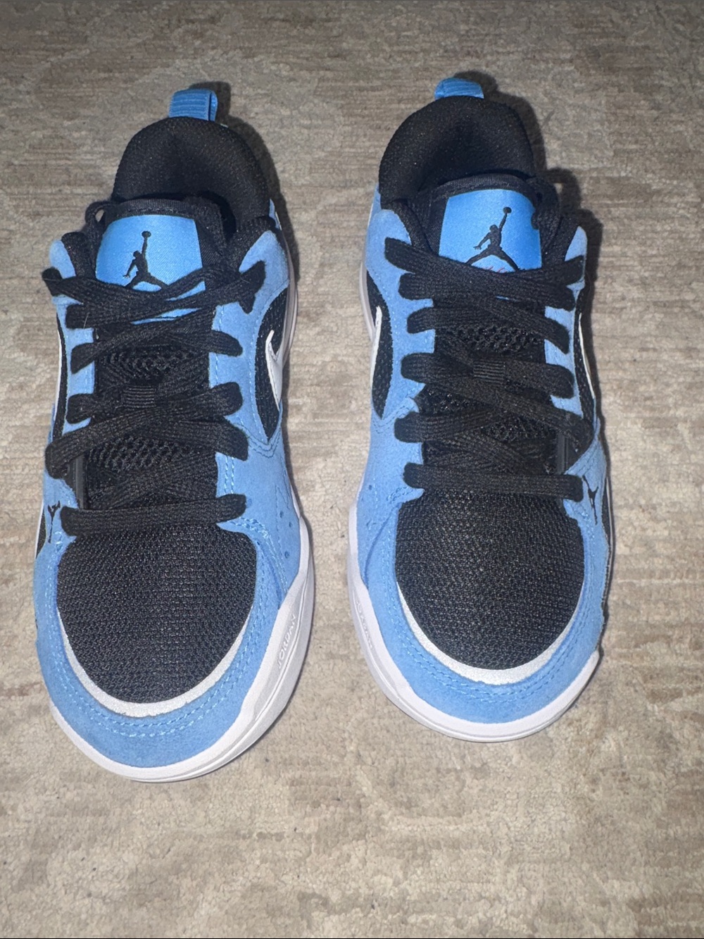Jordan Kids Blue and Black Low-Top Sneakers with White Accents
